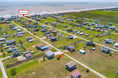 962 S Sage, Crystal Beach, TX 77650 - Photo 3