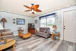 1301 2nd St, Palacios, TX 77465 - Photo 7