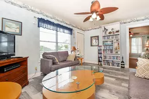 1301 2nd St, Palacios, TX 77465 - Photo 9
