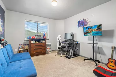 16918 Lake Willowby Lane, Houston, TX 77044 - Photo 27