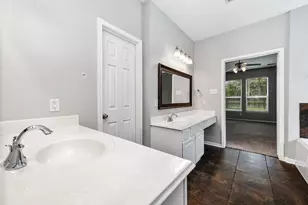 12415 Jamestown Crossing Ln, Humble, TX 77346 - Photo 19