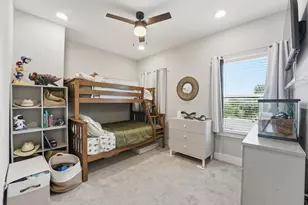 2057 Sherwood Forest St, Houston, TX 77043 - Photo 21
