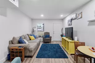 2633 W Main St, Baytown, TX 77520 - Photo 11