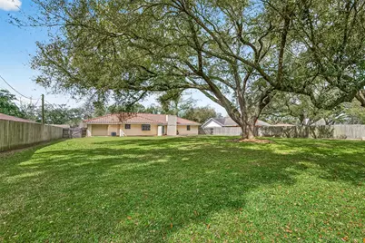 5607 Avenue M 1/2, Santa Fe, TX 77510 - Photo 45