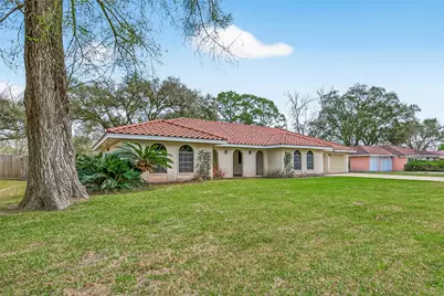 5607 Avenue M 1/2, Santa Fe, TX 77510 - Photo 3