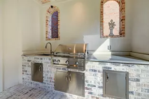 2501 Yupon St, Houston, TX 77006 - Photo 39