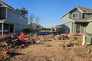 9262 Grace Rdg Dr, Willis, TX 77318 - Photo 3