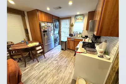 129 Garrotsville Street, Houston, TX 77022 - Photo 7