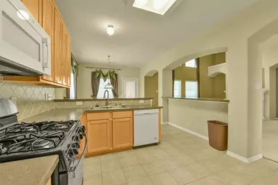 2221 Silvercreek Court, Deer Park, TX 77536 - Photo 15