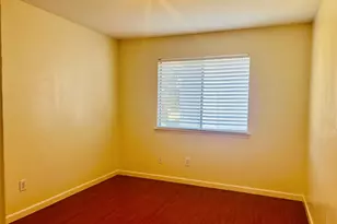8903 N Deer Meadow Dr, Houston, TX 77071 - Photo 11