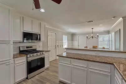 6515 Glenhill Drive, Spring, TX 77389 - Photo 11