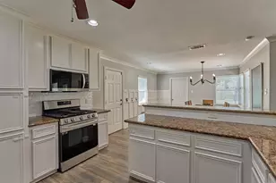 6515 Glenhill Dr, Spring, TX 77389 - Photo 11