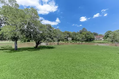 3921 Peacock Isle Drive, Dickinson, TX 77539 - Photo 27