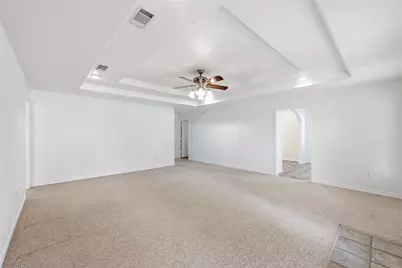 8565 Sunflower Lane, Beaumont, TX 77705 - Photo 13