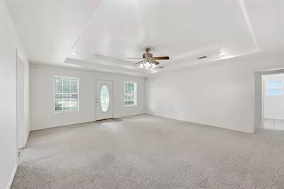 8565 Sunflower Lane, Beaumont, TX 77705 - Photo 11