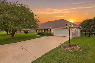 8565 Sunflower Lane, Beaumont, TX 77705 - Photo 1