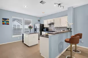 3208 Chenevert St, Houston, TX 77004 - Photo 13