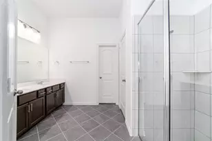 2010 Orchid St, Sugar Land, TX 77498 - Photo 13