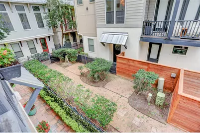 3225 Maxroy Street, Houston, TX 77008 - Photo 27