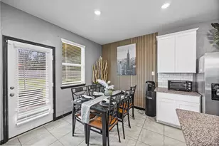 12312 Swae Lee Way, Houston, TX 77048 - Photo 11