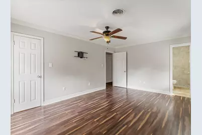 2005 Candlewood Drive, Bay City, TX 77414 - Photo 9