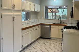 2016 Royal Oak Pl, The Woodlands, TX 77380 - Photo 5