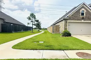 20262 Fossil Valley Ln, Cypress, TX 77433 - Photo 29