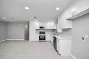 10507 Royal Oaks Dr, Houston, TX 77016 - Photo 19