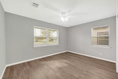 1106 Pauline Avenue, Pasadena, TX 77502 - Photo 11
