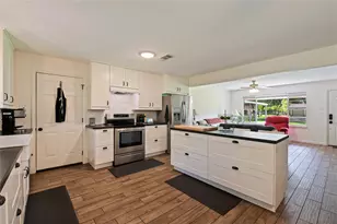 3310 Utah Ave, Dickinson, TX 77539 - Photo 15