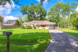 3310 Utah Ave, Dickinson, TX 77539 - Photo 1