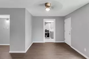 122 E Crosstimbers St, Houston, TX 77022 - Photo 3