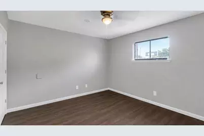 122 E Crosstimbers Street #52, Houston, TX 77022 - Photo 7