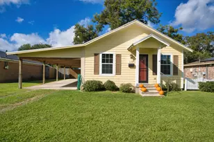 626 S Gray Ave, West Columbia, TX 77486 - Photo 3