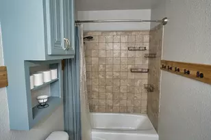 626 S Gray Ave, West Columbia, TX 77486 - Photo 17