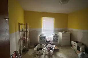 6023 Lattimer Dr, Houston, TX 77035 - Photo 5