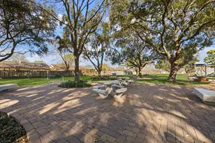 2784 Forest Point Dr, League City, TX 77573 - Photo 29