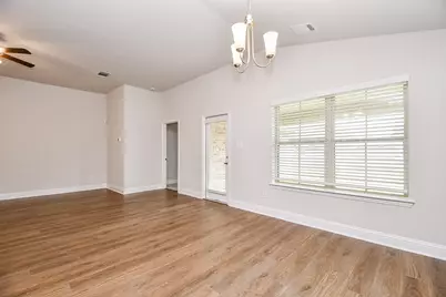 2700 Diamond Reef Lane, Texas City, TX 77568 - Photo 5
