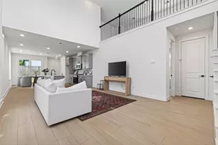 4344 Avron Dr, Stafford, TX 77477 - Photo 9
