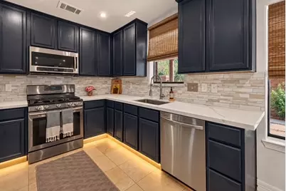 8802 Outview Court, Houston, TX 77040 - Photo 9