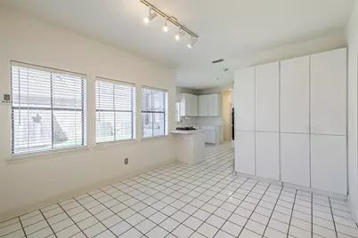 618 Rock Cove, Houston, TX 77079 - Photo 9