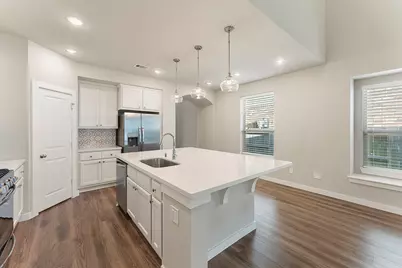 421 Soapberry Tree Court, Conroe, TX 77318 - Photo 11