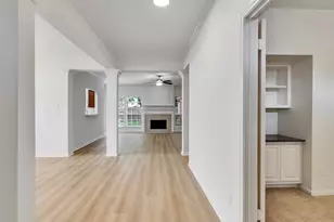 14527 Circlewood Way, Houston, TX 77062 - Photo 33