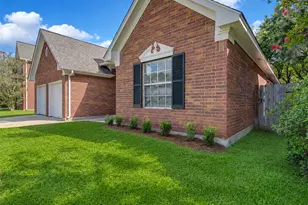 14527 Circlewood Way, Houston, TX 77062 - Photo 5