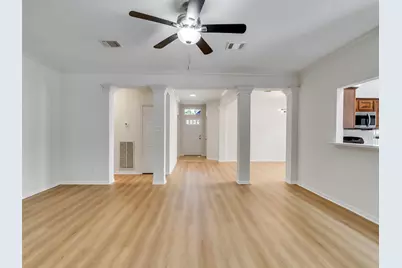 14527 Circlewood Way, Houston, TX 77062 - Photo 7