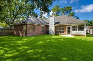14527 Circlewood Way, Houston, TX 77062 - Photo 35