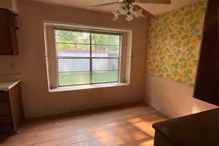 11710 Chadbrook Ln, Houston, TX 77099 - Photo 11