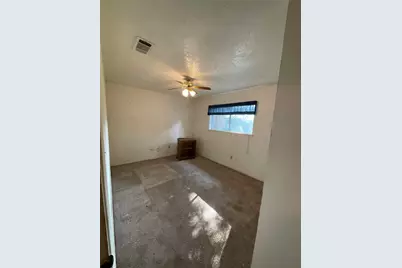 11710 Chadbrook Lane, Houston, TX 77099 - Photo 23