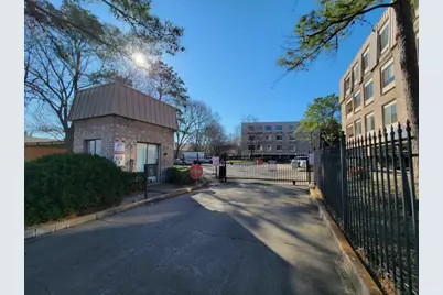 2211 S Braeswood Boulevard #21G, Houston, TX 77030 - Photo 1