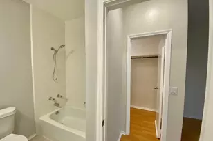 2211 S Braeswood Blvd, Houston, TX 77030 - Photo 17